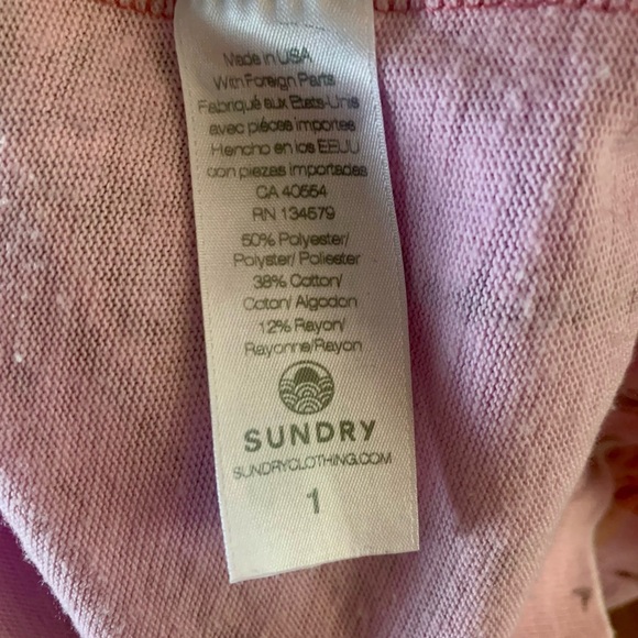 Anthropologie SUNDRY Pink Palm Tree
Sweatshirt Size S or 1 - Picture 6 of 7